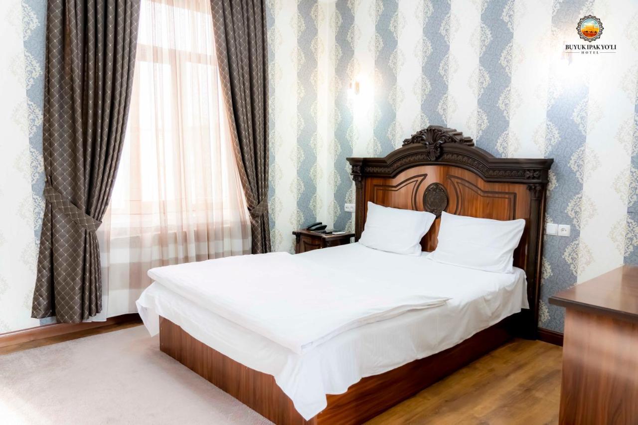 Buyuk Ipak Yo'Li Hotel Наманган Экстерьер фото