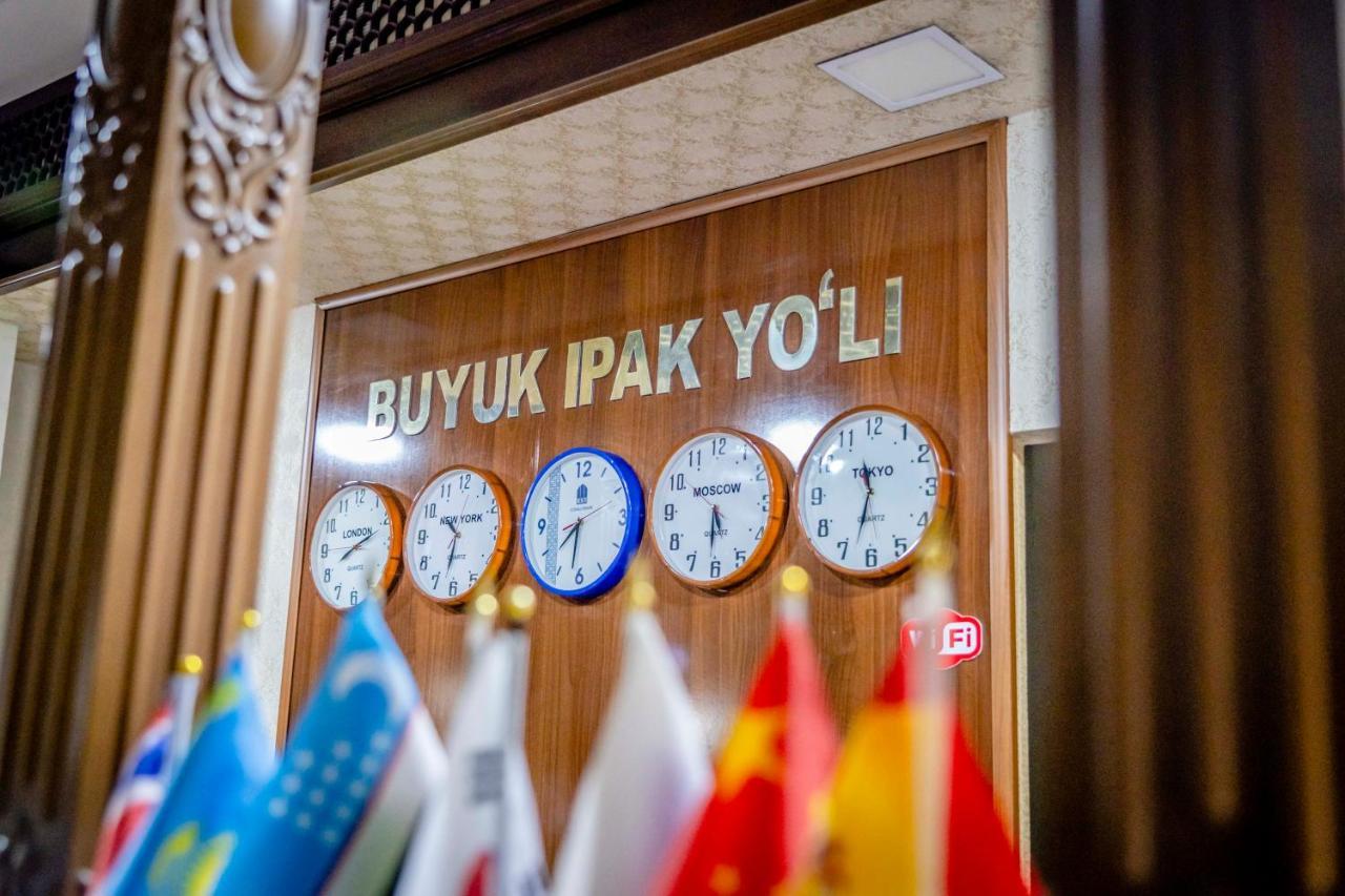 Buyuk Ipak Yo'Li Hotel Наманган Экстерьер фото