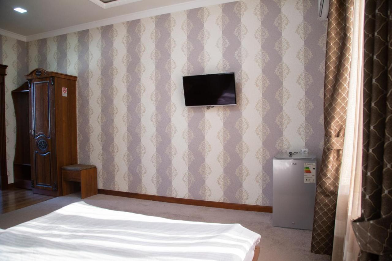Buyuk Ipak Yo'Li Hotel Наманган Экстерьер фото